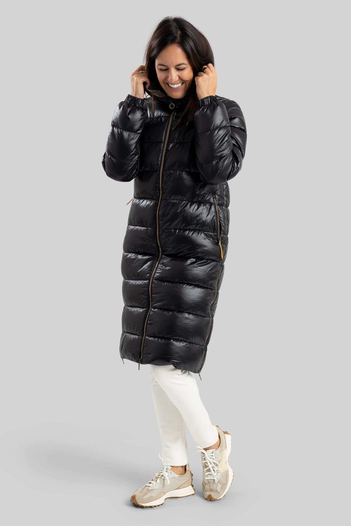 BARBARA Winter coat with zip-off sleeve OH25313