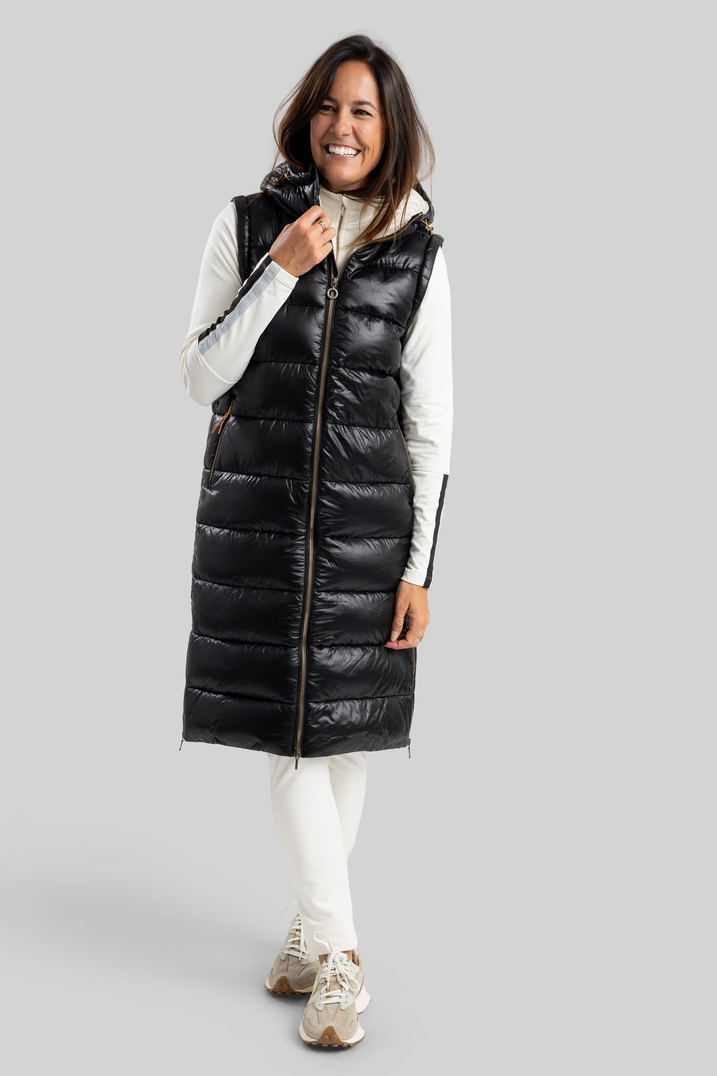 BARBARA Winter coat with zip-off sleeve OH25313